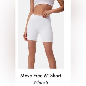 Outdoor Voices Women's White Bike 6” Shorts (S)